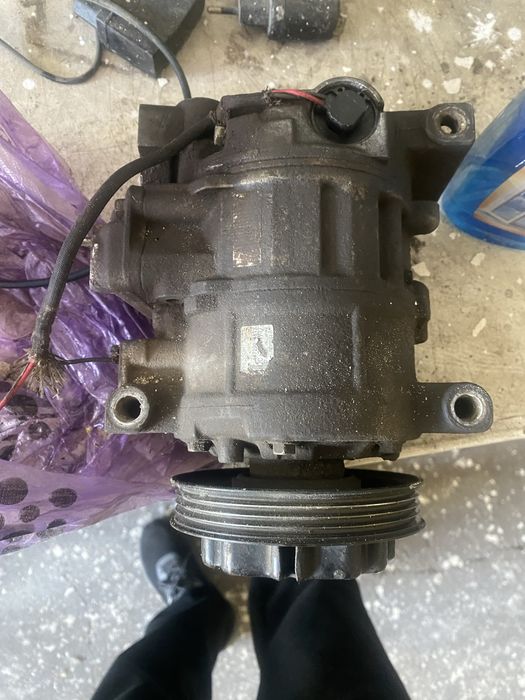 Компрессор кондиционера ауди