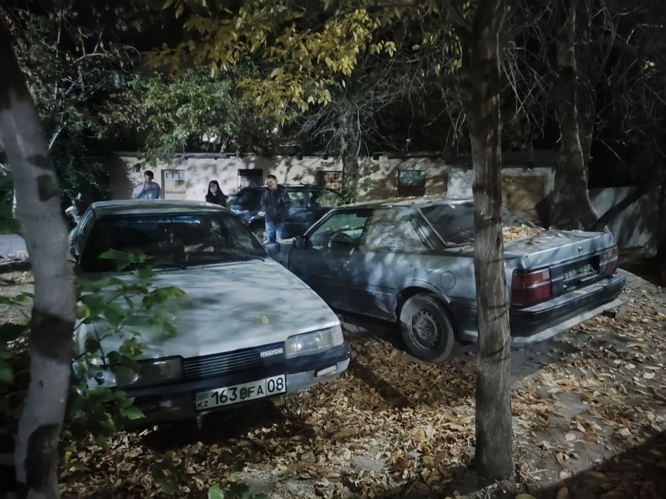 продаю две машины  mazda 626