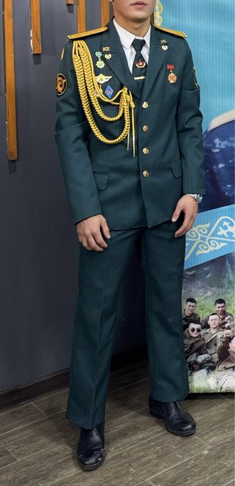 Парадный форма новый(полный комплект)