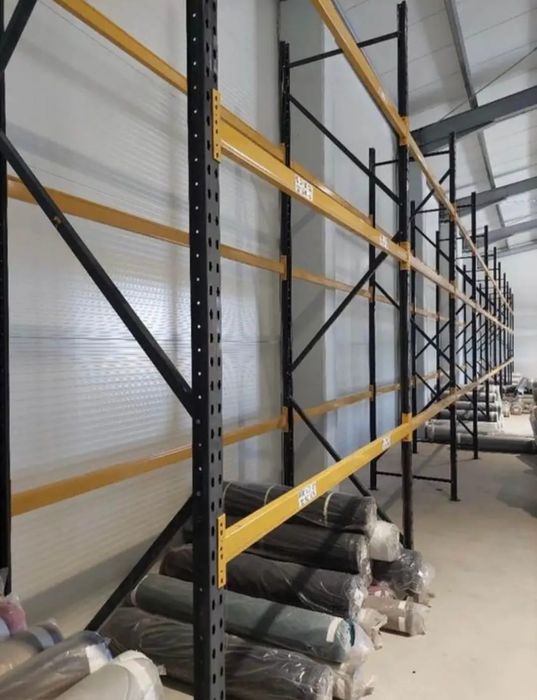 Rafturi metalice industriale