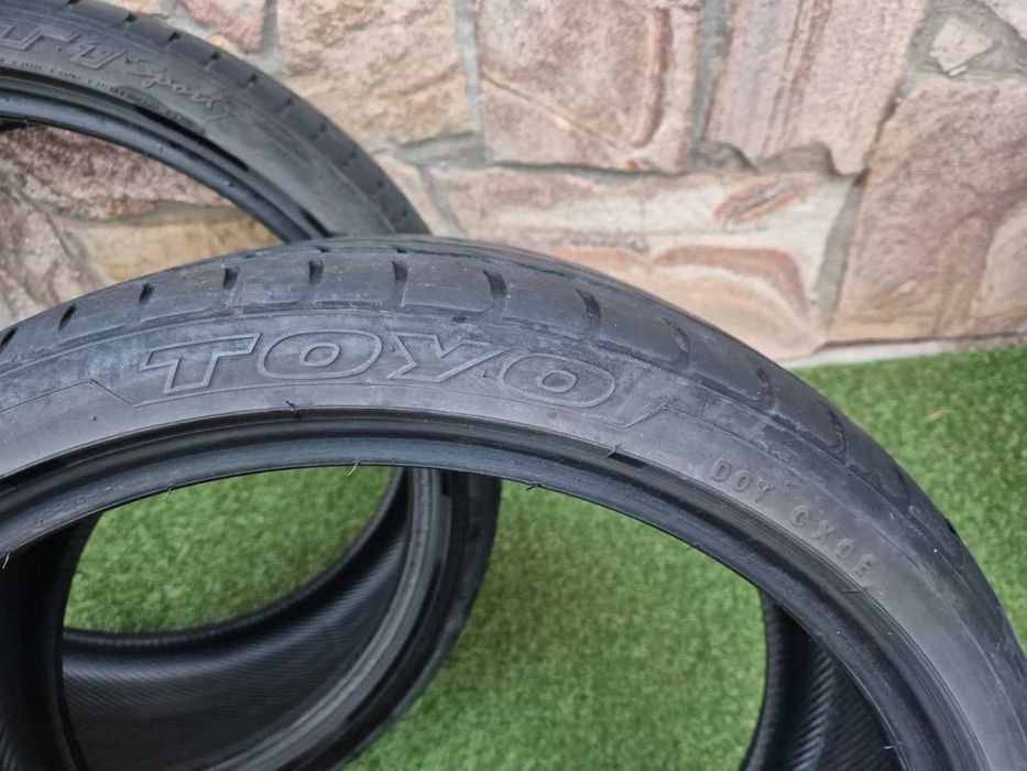 225 35 19 88 Y XL TOYO PROXES T1 Sport