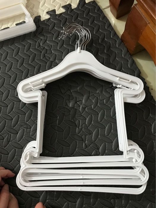 Вешалки плечики детские