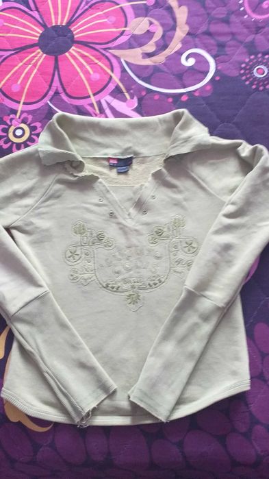 Дамски много красиви блузи, жилетки размер л-хл-25-40лв.