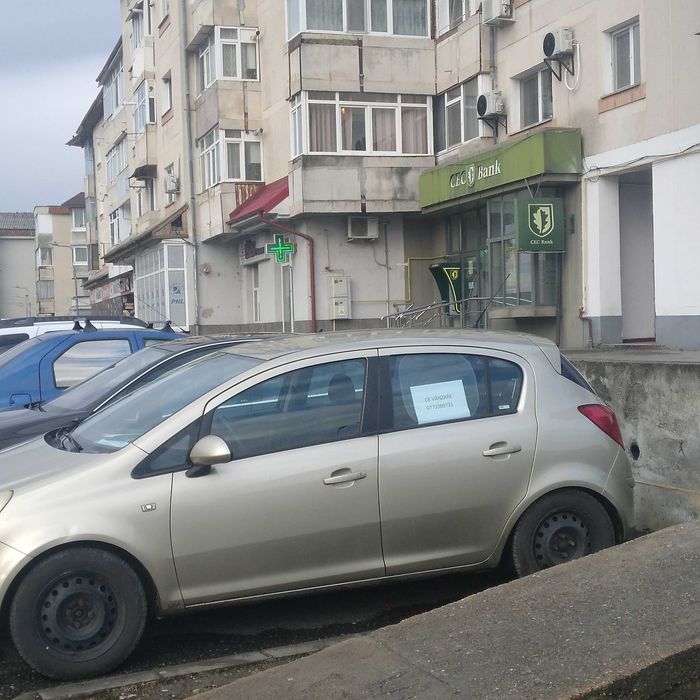 Opel Corsa D 2008, 1.2 benzina, 1400 euro, usor negociabil