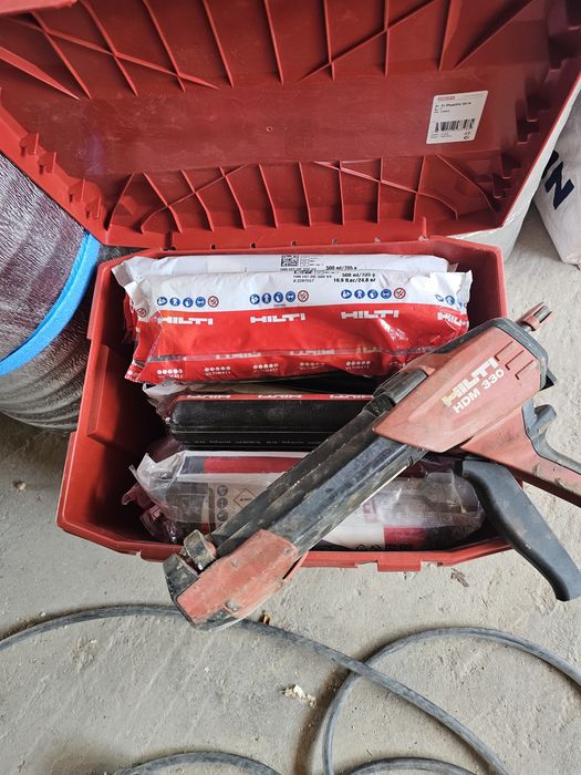 Diferite scule hilti  role curent ,prelungitor ,fitinguri Inox viega  ,raxofix, ancora chimică  hilti ,tablou electric  ,hidroizolații  triflex
