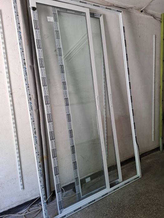 Продавам алуминиева дограма