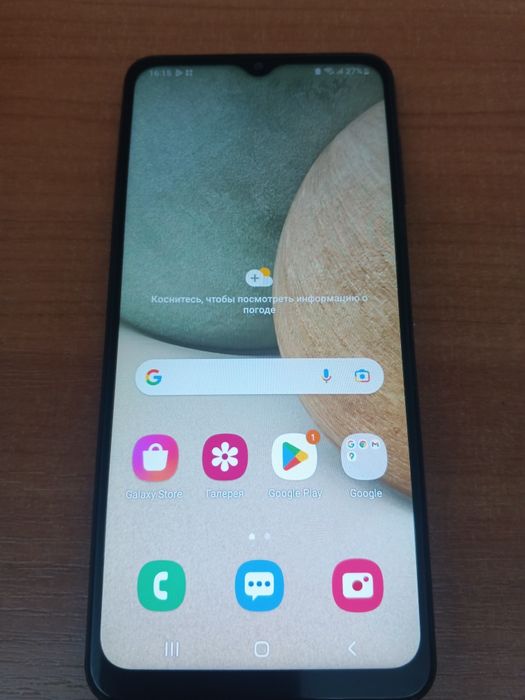 Продам телефон Самсунг А12
