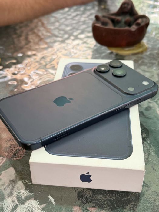 iPhone 17 Pro Max Titanium Blue 256GB