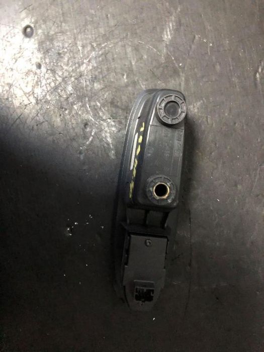 buton deschidere geam dreapta spate alfa romeo 159