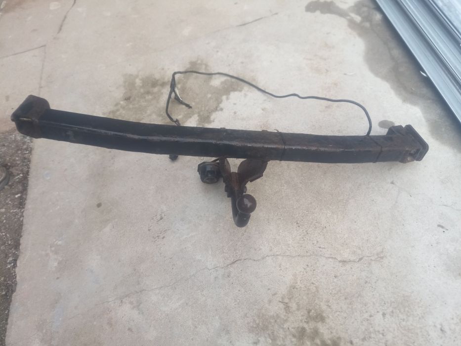 Теглич за Рено Сценик 2