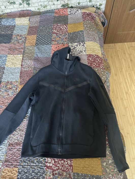 Hanorac tech negru