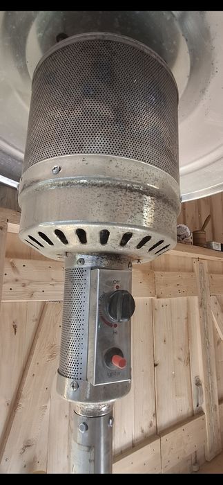 Incalzitor pe gaz pentru terasa