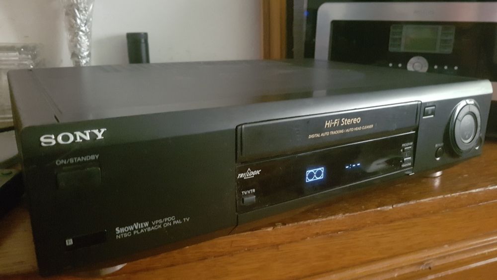 Video Sony, hifi- stereo
