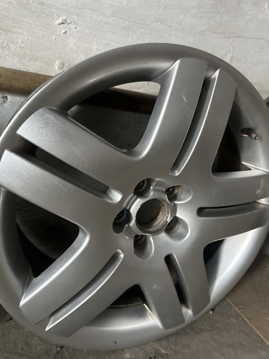 Диски R17 5*100 .