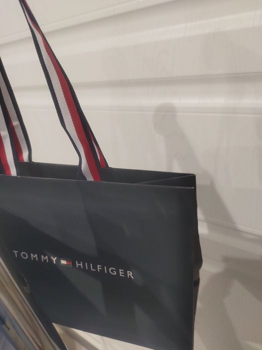 Фут-болка Tommy Hilfiger.
