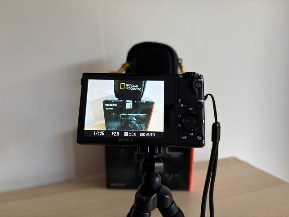 Sony RX100 V Mark 5 | Като нов | Пълен комплект | 4K | ZEISS | Без драскотини