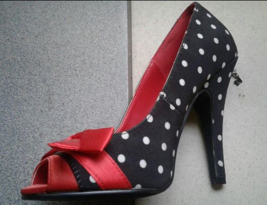 Туфли Penthouse, в горошек