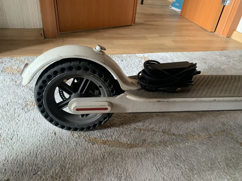 Электросамокат Xiaomi M365