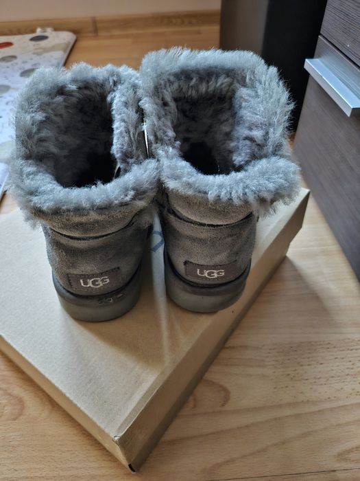 Дамски ботуши UGG
