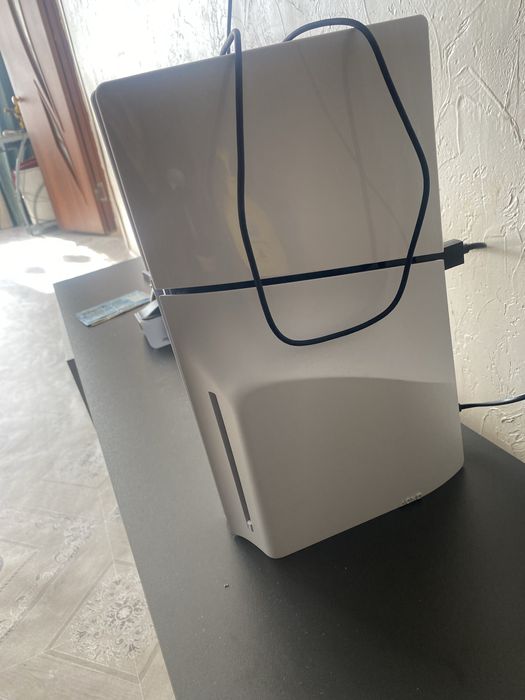 Продаю пс5 слим