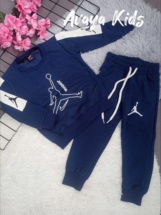 Спортни комплекти