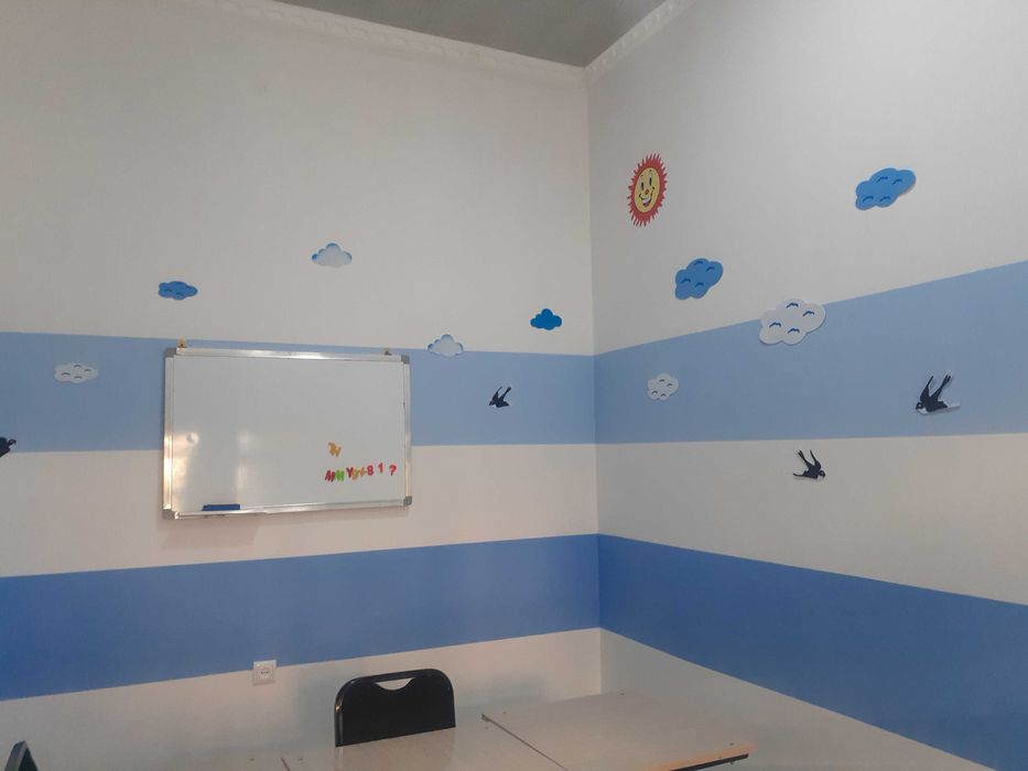 O‘quv markaz uchun 1 kishilik parta stullar sotiladi. Yangi.