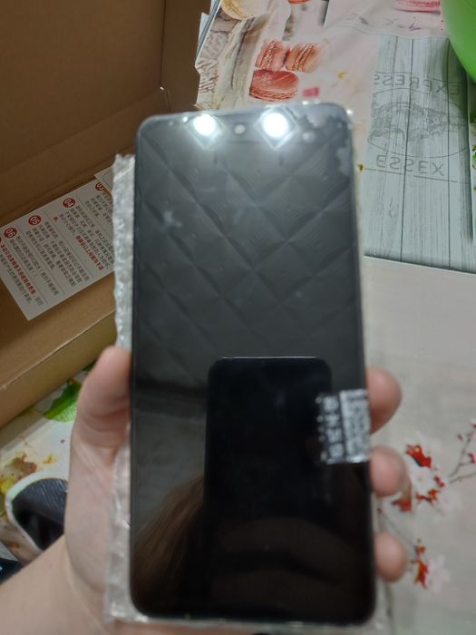 Продам экран и заднюю крышку