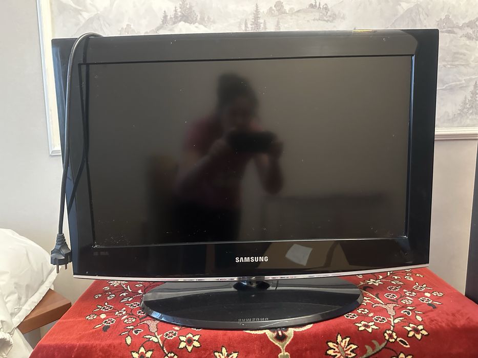 Продается телевизор