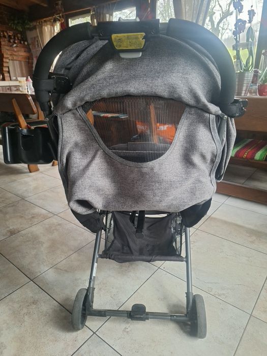 Детска  Количка +Дъждобран,Комарник,Поставка за Шише и Телефон