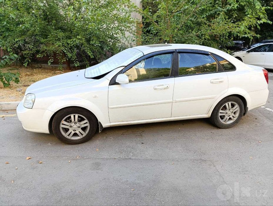 Продается Lacetti