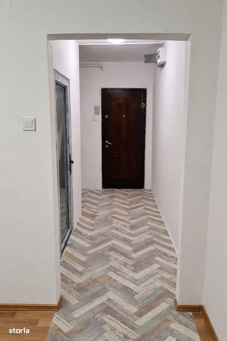 Apartament de 3 camere zona ASTRA — fotografia 1