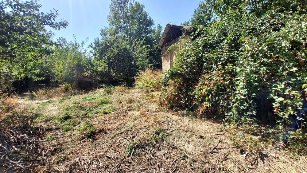 Дачный участок. Класное местоположение.