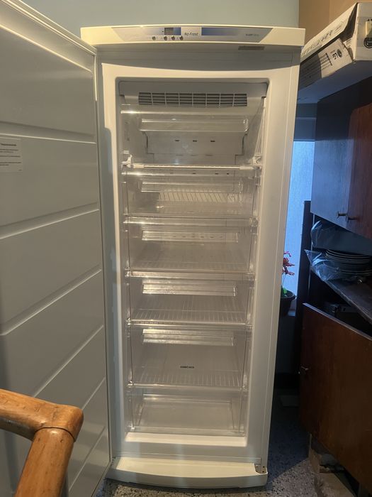 Фризер Привилег но Фрост 165/65/65см