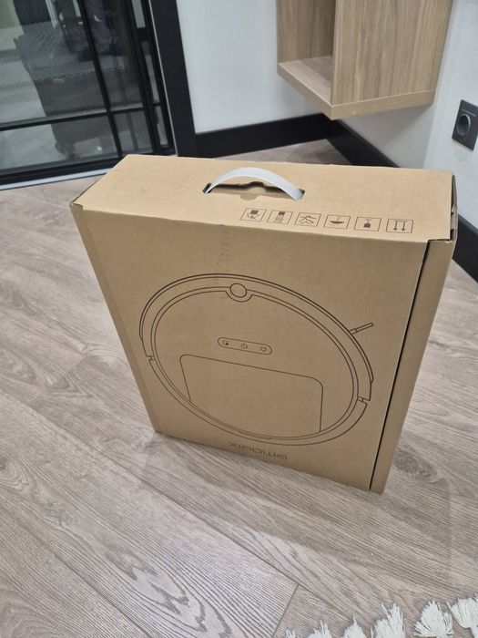 Робот пылесос Xiaomi Е- 20 бу