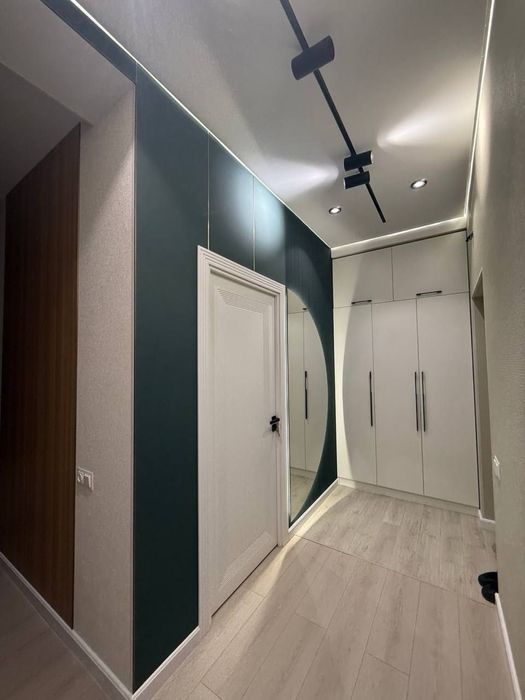 Сдается 2 ком Юнусабад 12 квартал. Новостройка