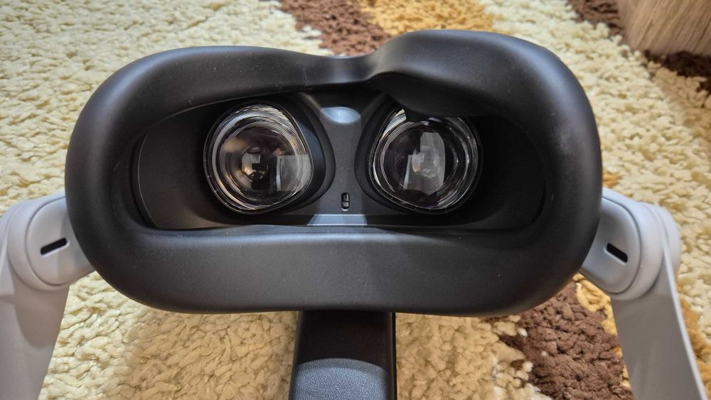 Oculus quest 2 128gb cu handstrap si headstrap kiwi