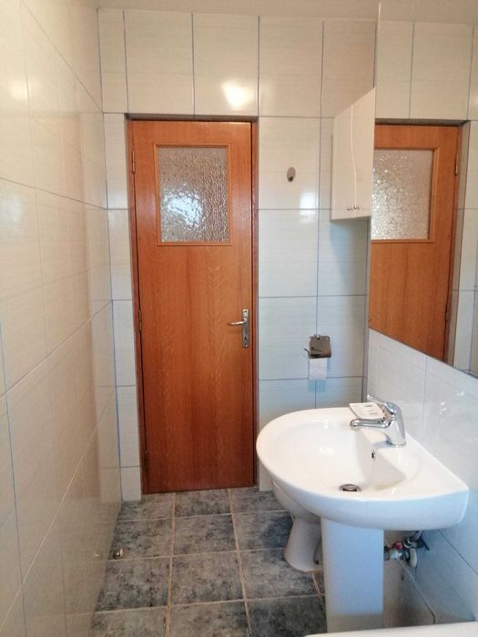 Direct proprietar inchiriez garsoniera decomandata, mobilata, 40 MP