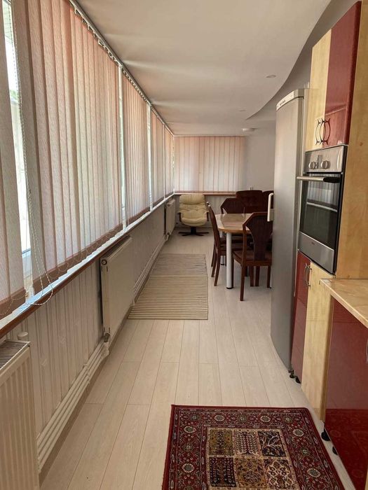 Apartament spatios de inchiriat