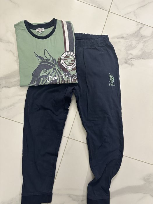 Марково комплектче за дете 140-146 см марката е U.S.POLO ASSN