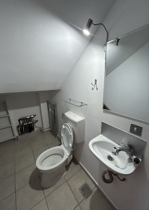 Inchiriez vila in oras zona de nord a Bacaului