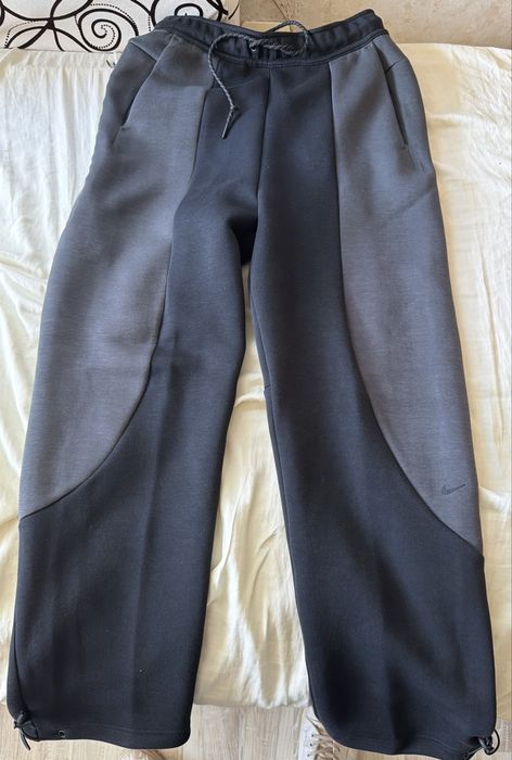 Nike Tech Fleece панталони