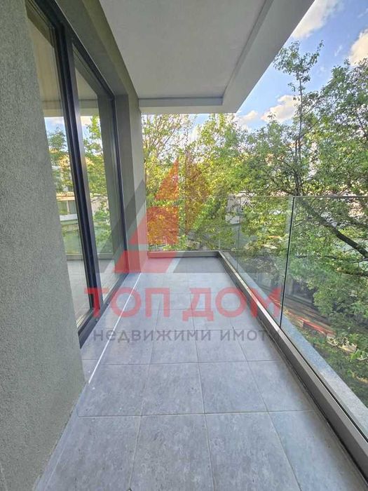 Дава се под наем Двустаен апартамент в к.к. Св.Св. Константин и Елена - 65 кв.м за 800 € - Снимка #12