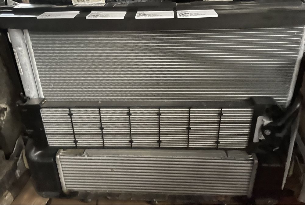Radiator BMW seria 5 G30 G31 G32 motor benzina 2000