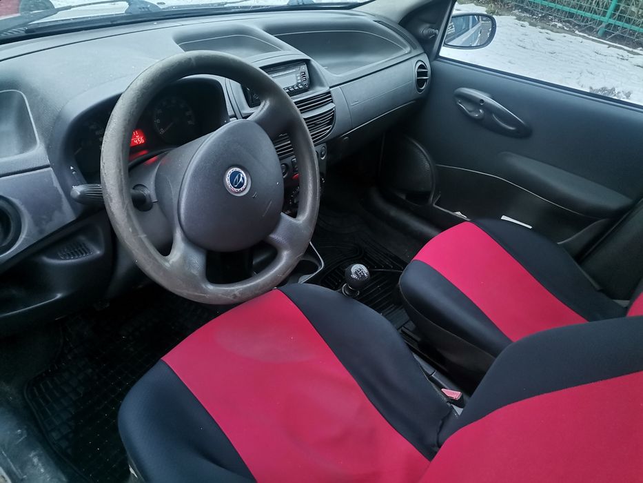 Fiat punto 2007 benzină 1,25 înmatriculat ro itp asigurare rovinietaok