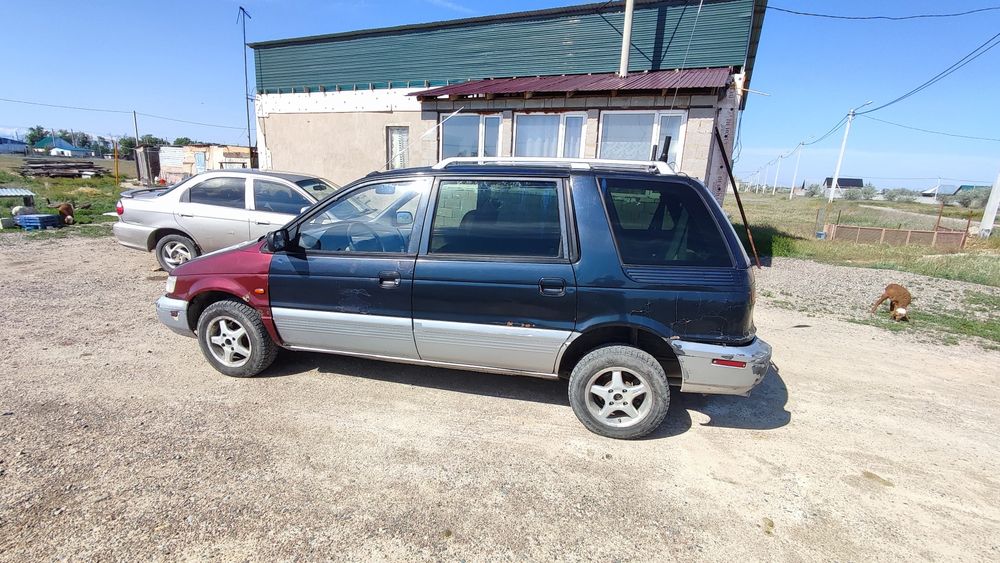 Срочно сатылады Митсубиси спец вагон