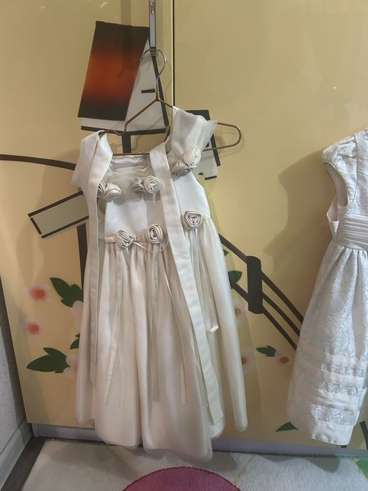 Продам детские платья