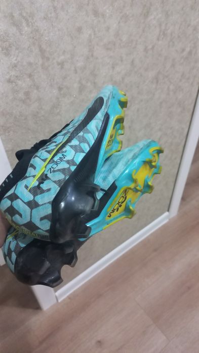 Новые надевал 1-2 раза