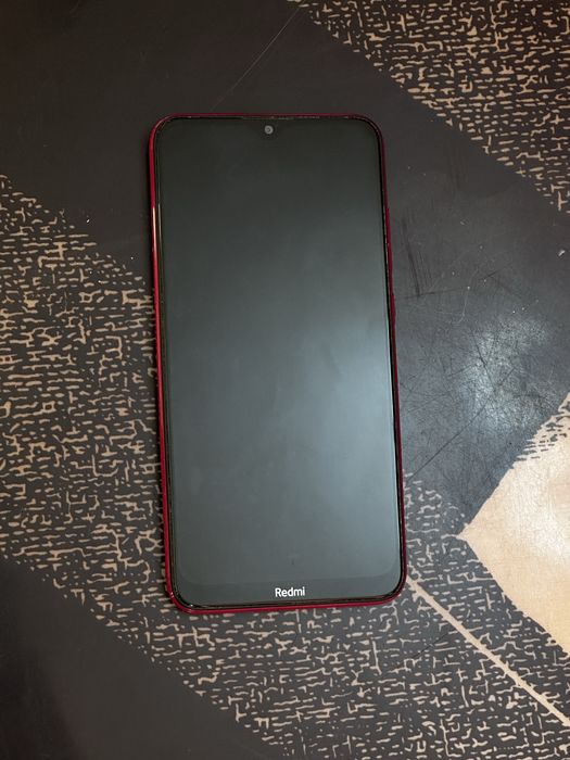 Смарфтон Xiaomi Redmi 8 64 GB