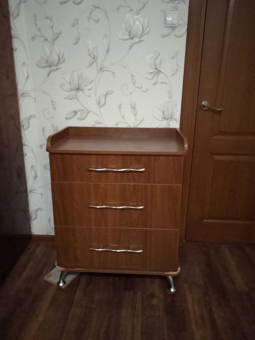 Продается комод б/у