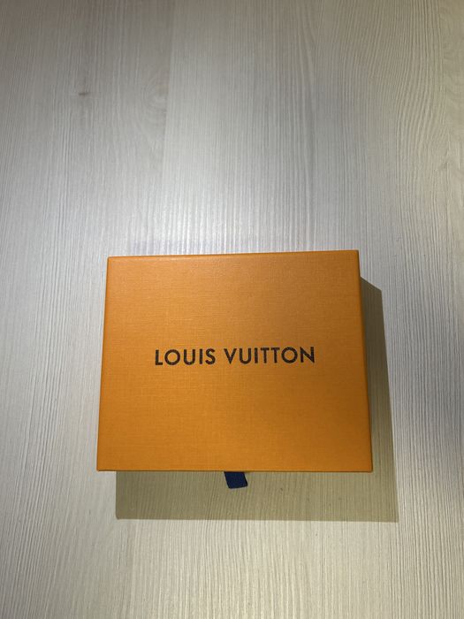 Vand portofel stoc limitat